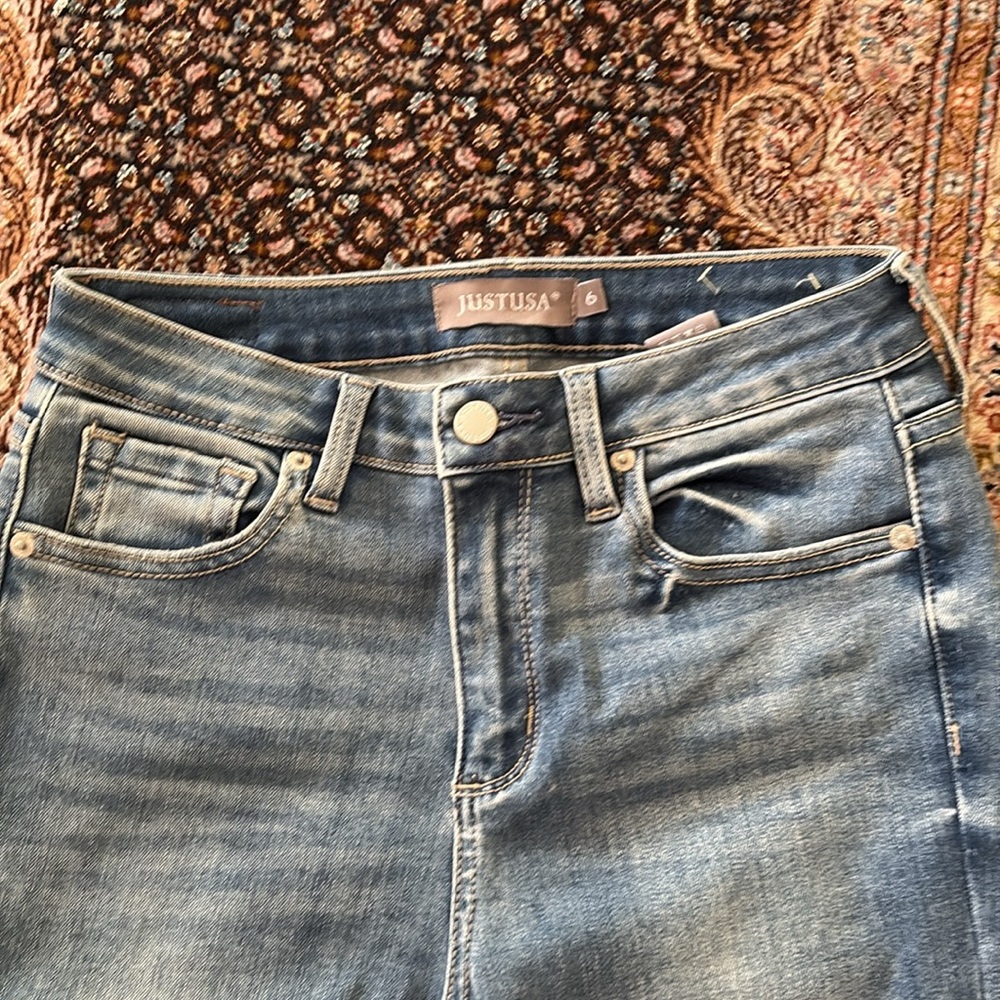 Women's Blue Jeans - Picture 3 of 6